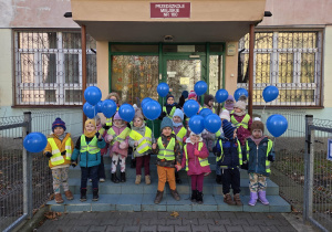 Zdjęcie grupowe z balonami
