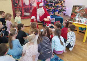 Spotkanie z Mikołajem w Mikołajki.