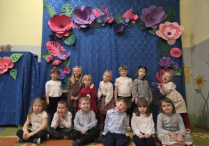 Przygotowania do występu Dzień Babci i Dziadka