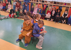 Zabawa znikające krzesło