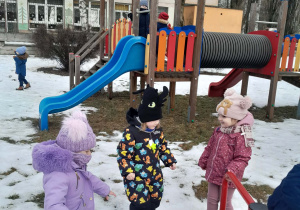 Zabawy na świeżym powietrzu