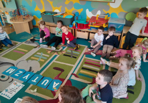 Dzieci poznały symbole autyzmu